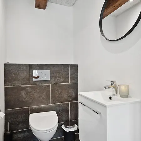 Lovely In Tim With Sauna *