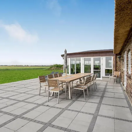 In Tim With House A Panoramic View Holiday home